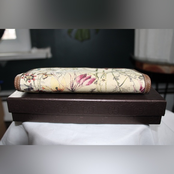 Gucci Flora Continental wallet - Picture 5 of 12